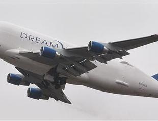 Boeing warns of engine icing risk on Dreamliner