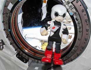 Robot astronaut awaiting ‘compatriot’ spaceman