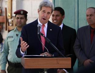 Kerry meets Israeli, Palestinian leaders over troubled peace process
