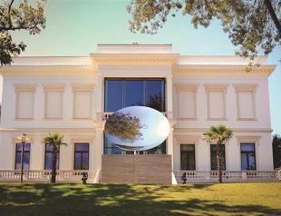 Kapoor’s works on view in virtual exhibit
