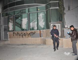 Protesters throw Molotovs at Hakkari University over prostitution investigation