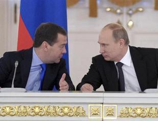 Russian PM under pressure after Putin rebuke