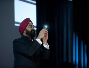 Social media key election tactic: Campaign guru