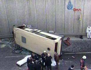 Two killed as bus falls from overpass in Istanbul
