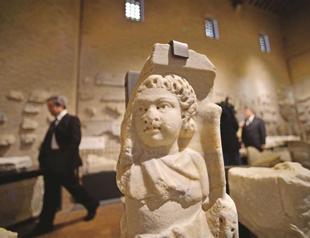 Vatican unveils a series of renovated catacombs