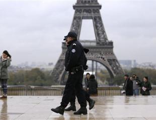 France names suspect in Paris shootings, says DNA is a match