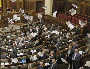 Ukraine parliament rejects bills to release Former PM Tymoshenko