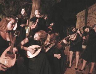 Greek and Turkish musicians give historic concert at Halki