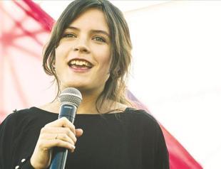 Fomer student leader joins Chilean Congress