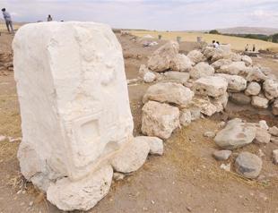 Palace from Hittite era discovered in Sivas