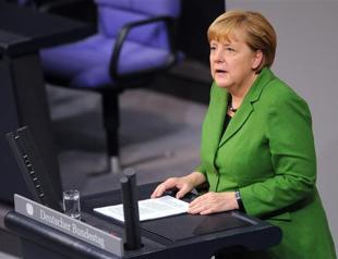 Merkel urges clarity on grave US spy claims