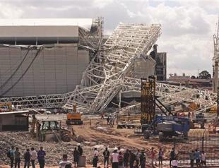 Two workers die in Brazil World Cup stadium set