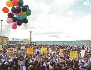 Turkish government in bid for wider public support for prep school plan