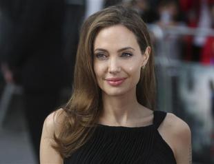 Angelina Jolie to direct film in Australia