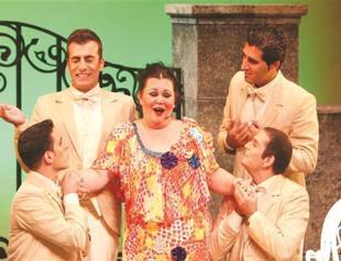 Mersin opera stage opens with blockbuster Turkish operetta