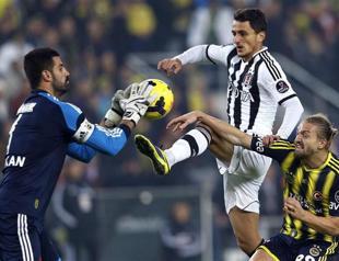Fenerbahçe, Beşiktaş draw in historical derby