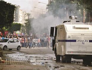 Official replaced for not launching probe into teachers attending Gezi protests in Adana