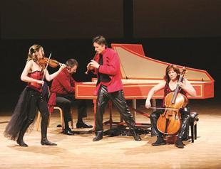 Red Priest on stage at İş Sanat