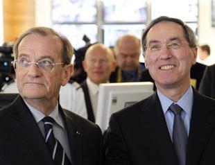 Sarkozy comeback threatened as allies quizzed over slush fund