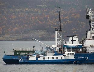 Netherlands launches legal action over Greenpeace activists held in Russia