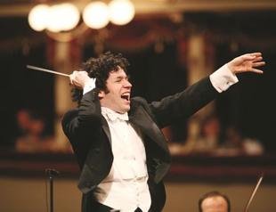 Pera Museum hosts Gustave Dudamel