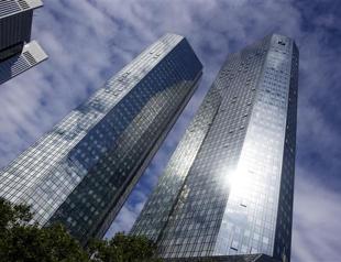 EU Commission fines banks 1.7 billion euros for benchmark rigging