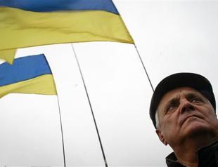 EU suspends work on Ukraine accord implementation