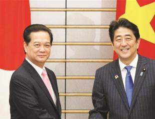 Japan, ASEAN vow to ensure freedom of navigation