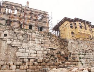 King’s tomb becoming center of attraction in western Turkey