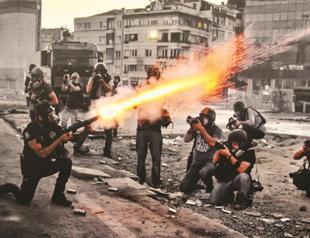 Photojournalists preserve Gezi resistance for posterity