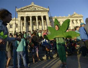 Uruguay becomes worlds first country to legalize marijuana trade