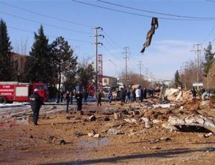 Explosion on natural gas pipeline injures four in southeastern Turkey