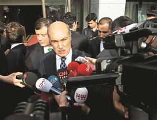 Ruling AKP burning bridges with Gülen movement