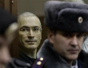 Khodorkovsky has left Russia by plane for Germany