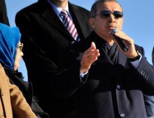 Turkish PM says international plot behind graft probe