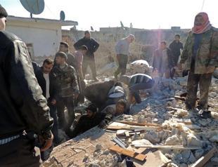 New air strikes on Syrias Aleppo kill, wound dozens