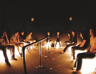 ‘Dialogue in the Dark’ continues