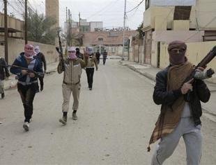 Four more killed in clashes after Iraq protest camp shut