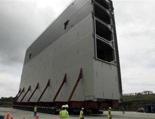 Consortium threatens to stop Panama Canal expansion