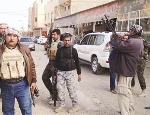 Qaeda-linked fighters control parts of two Iraq cities