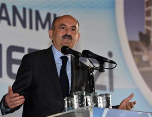 Health minister invites Greek doctors to work in Turkey