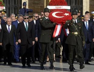 Turkish Republic celebrates its 90th anniversary