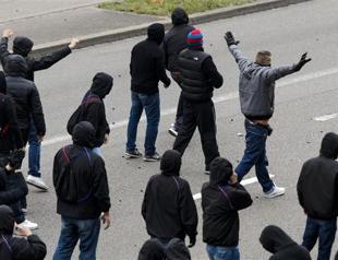 Far-right hooligans attack Turkish center in Austria