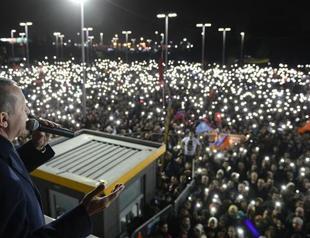 PM Erdoğan slams resigning AKP deputies in support rally at Istanbul airport
