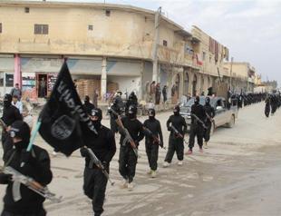 Al-Qaeda group vows to attack Syrian rebels, opposition leaders