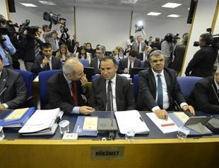 Parliament panel approves controversial judicial reform bill