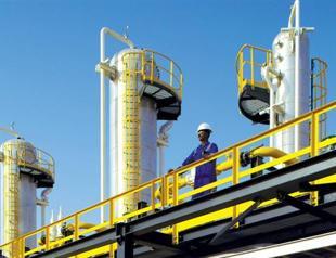 Iraq to punish Turkey, Kurds over smuggled oil exports: Minister