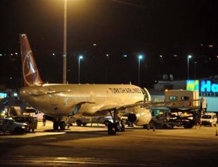 Two planes make emergency landings in Istanbul, two men dead