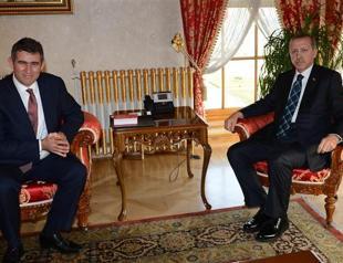 PM Erdoğan warm on retrials in coup cases, says head of bars union