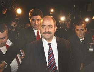 Holiday bill of Turkish prosecutor allegedly paid by construction firm